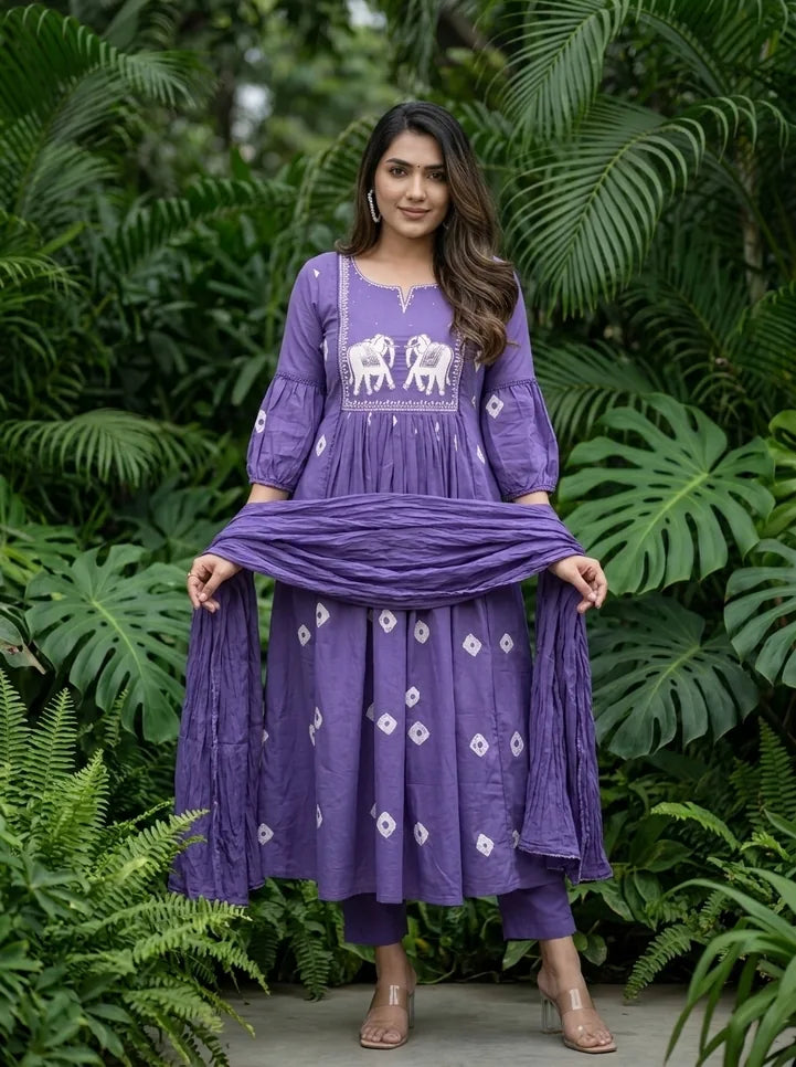 Lavender Embroidered Rayon Kurta Set with Chiffon Dupatta